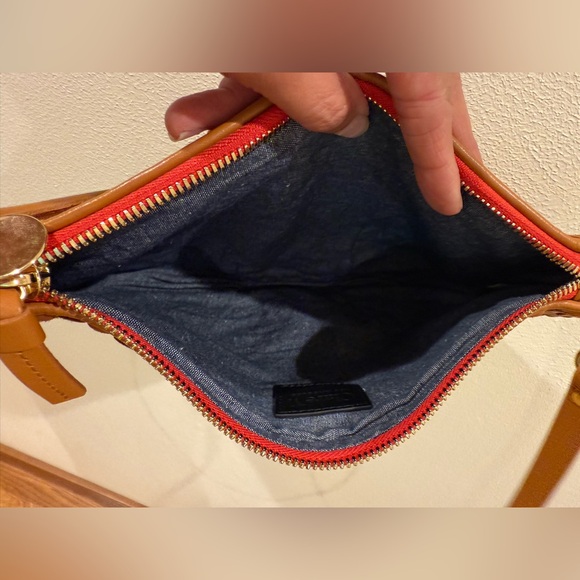 clare v moyen Petite messenger bag Crossbody (worn Once) - Picture 7 of 7